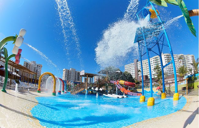 AGUAS QUENTES TEMPORADA - CLUBE PRIVE, Parques em Caldas Novas